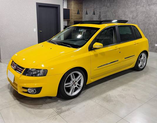 FIAT STILO 1.8 MPI SPORTING 8V FLEX 4P MANUAL